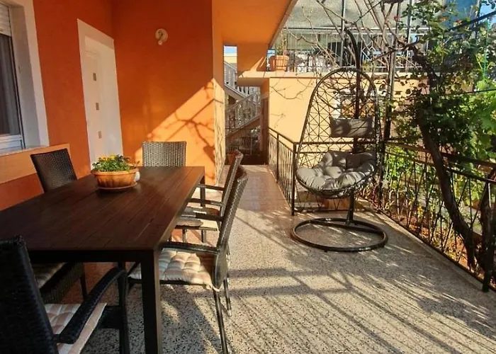 Ena Terasa&parking Διαμέρισμα