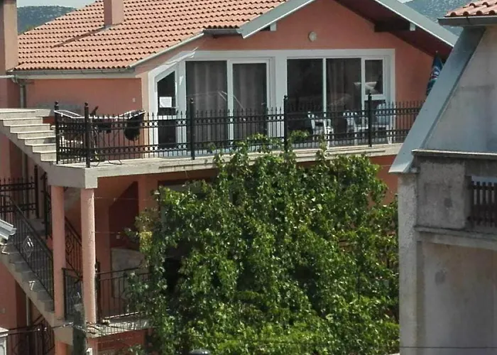 Διαμέρισμα Ena Terasa&parking